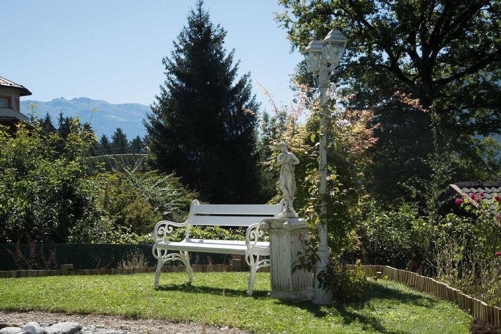 Gaestehaus Waldrand Garni ヴィージング エクステリア 写真