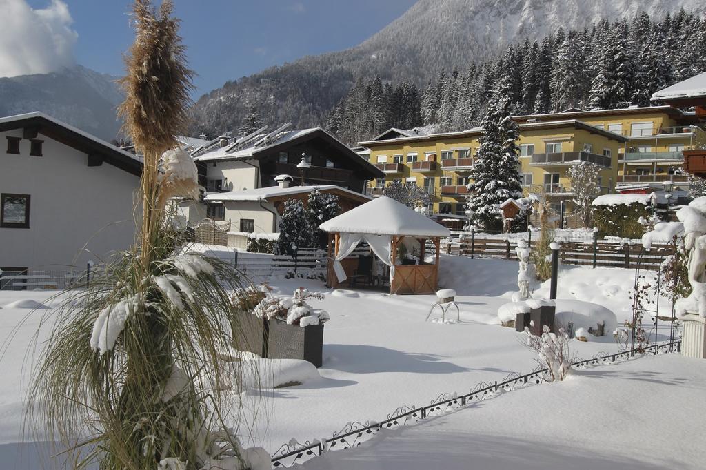 Gaestehaus Waldrand Garni ヴィージング エクステリア 写真